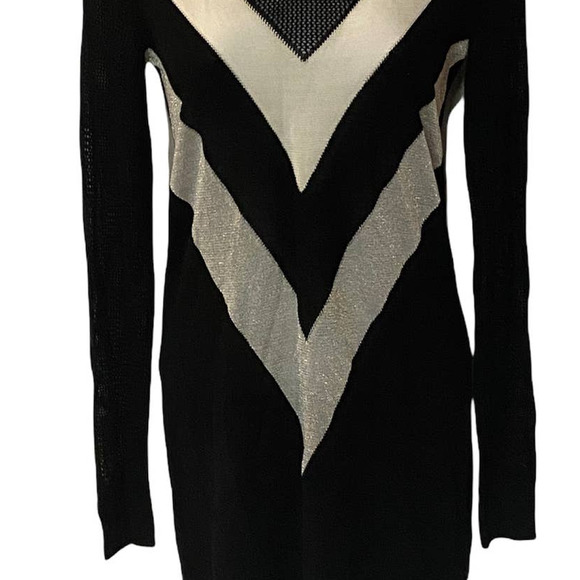 INC Fishnet Sleeve Tunic Silver Off-White Chevron Black Light Sweater Knit Top - Picture 6 of 9